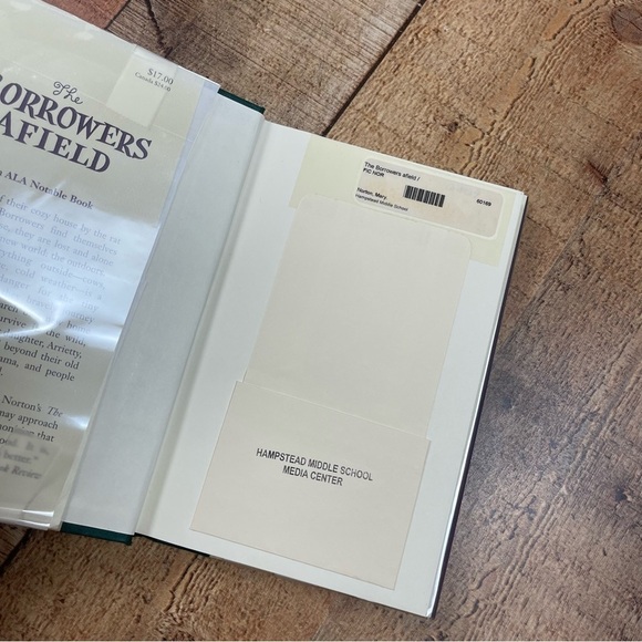 The Borrowers Afloat Afield Chapter Book Bundle Set - Picture 8 of 13